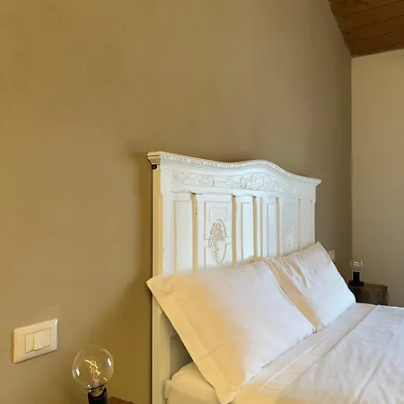 Il Grecale - Camere E Appartamenti La Morra Buitenkant foto