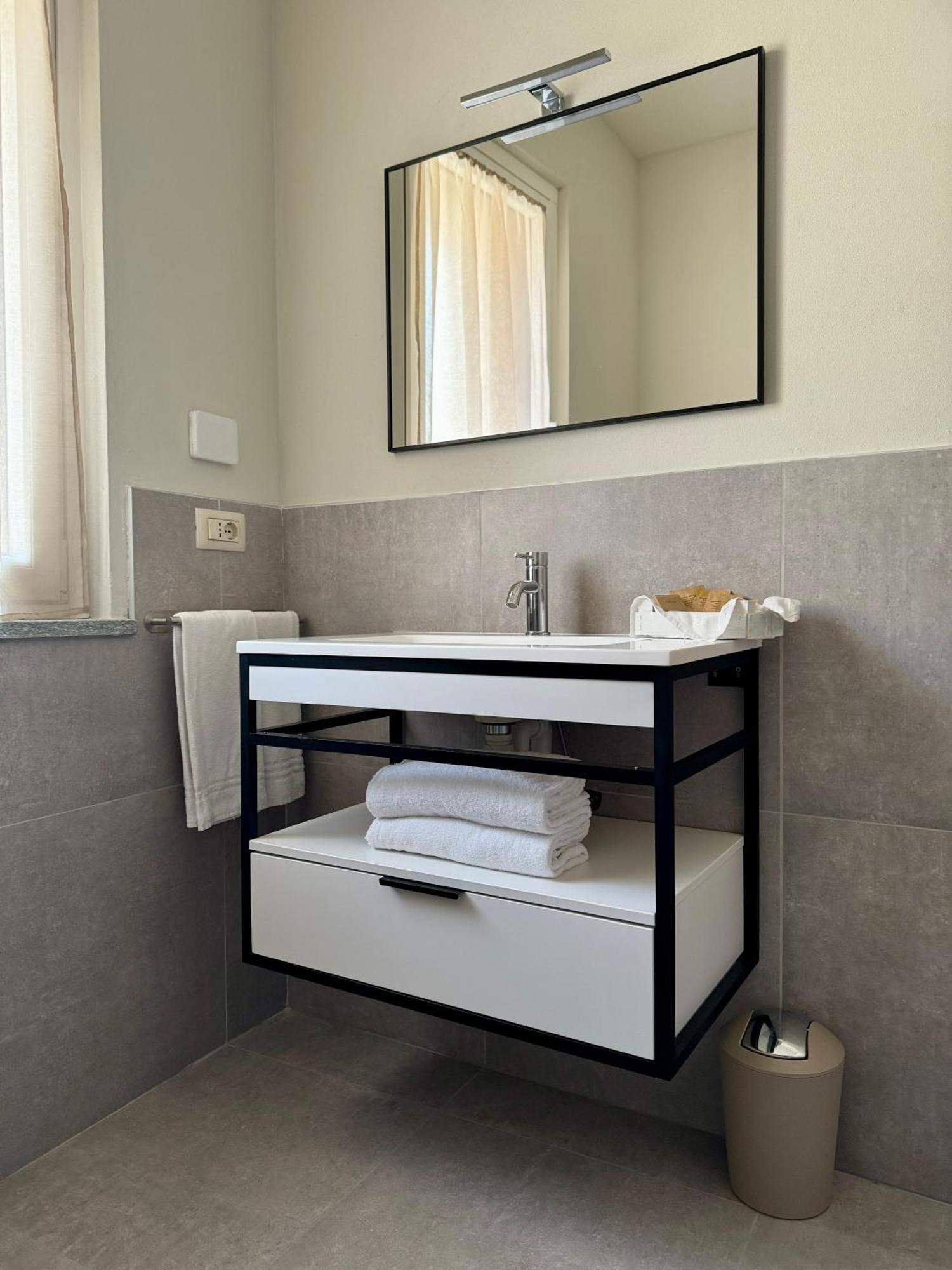 Il Grecale - Camere E Appartamenti *