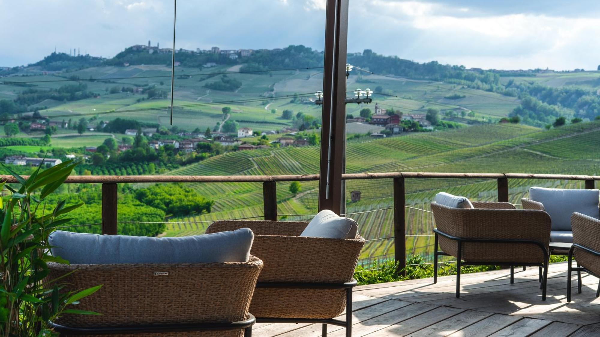 Il Grecale - E Guest house La Morra