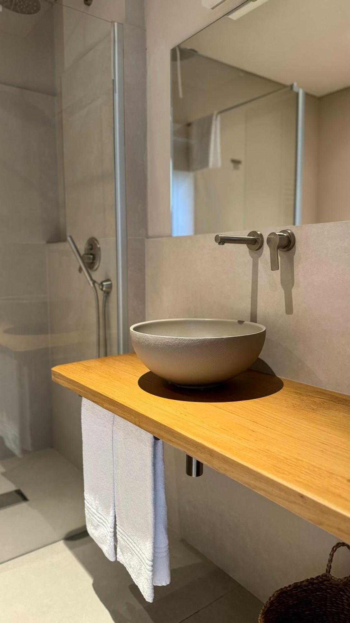 Il Grecale - E Guest house *